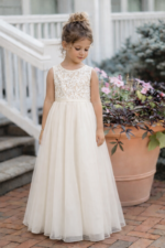 Vestido Margarida – Vestido de Cerimónia Infantil em Tule Personalizável - Image 2