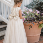 Vestido Margarida – Vestido de Cerimónia Infantil em Tule Personalizável