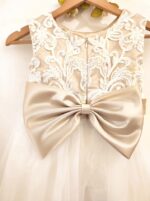 Vestido Margarida – Vestido de Cerimónia Infantil em Tule Personalizável - Image 4