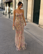 Vestido Laura – Vestido de Cerimónia Elegante em Seda com Bordados Florais