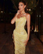 Vestido Vitória – Vestido de Cerimónia em Renda com Abertura Lateral - Image 3