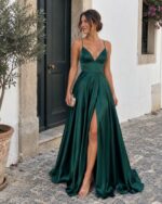 Vestido Sónia – Vestido de Cerimónia em Cetim com Decote em V e Racha